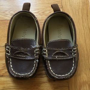 Boys Baby Gap moccasins